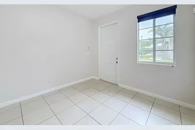 1366 NW 214th Terrace, Miami Gardens, FL 33169 - Photo 10