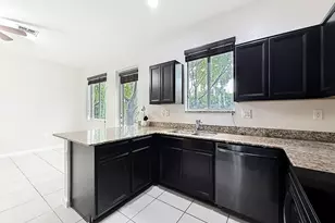 1366 NW 214 Terrace, Miami Gardens, FL 33169 - Photo 16