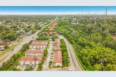 1366 NW 214th Terrace, Miami Gardens, FL 33169 - Photo 54