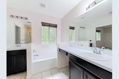 1366 NW 214th Terrace, Miami Gardens, FL 33169 - Photo 26