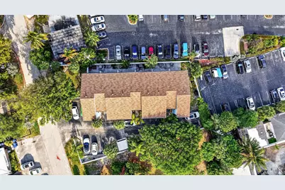 3250 NE 12th Street #6, Pompano Beach, FL 33062 - Photo 2