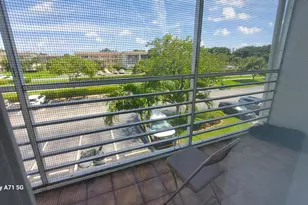 160 Preston Way, Boca Raton, FL 33434 - Photo 10