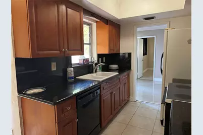 5691 SW 1st Street, Plantation, FL 33317 - Photo 4