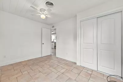 120 Pleasant Place #2, Palm Springs, FL 33461 - Photo 22