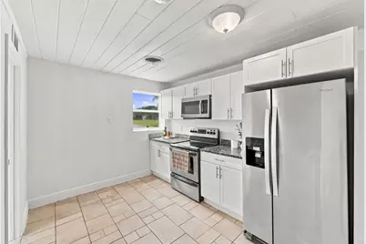 120 Pleasant Place #2, Palm Springs, FL 33461 - Photo 14