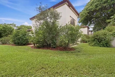 3130 Kingswood Terrace, Boca Raton, FL 33431 - Photo 24