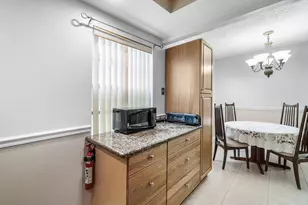 434 Normandy J, Delray Beach, FL 33484 - Photo 10