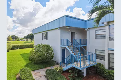 265 Capri F, Delray Beach, FL 33484 - Photo 4