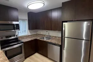 650 SW 2nd Ave, Boca Raton, FL 33432 - Photo 2