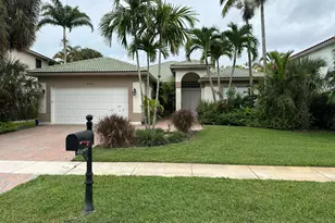 4644 Windward Cove Ln N, Wellington, FL 33449 - Photo 2