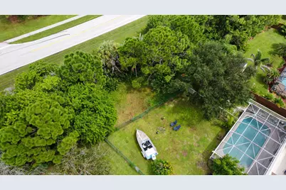 5837 NW Bates Avenue, Port Saint Lucie, FL 34986 - Photo 10
