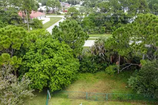 5837 NW Bates Ave, Port Saint Lucie, FL 34986 - Photo 12