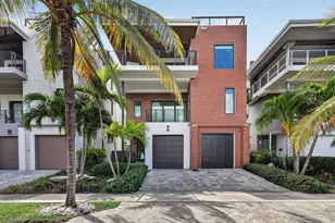 336 Balboa St, Hollywood, FL 33019 - Photo 1