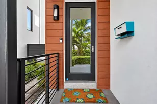 336 Balboa St, Hollywood, FL 33019 - Photo 6