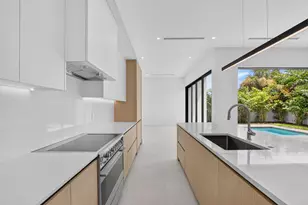 209 SE 5th St, Delray Beach, FL 33483 - Photo 38