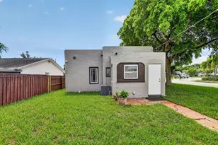 739 Kaye St, West Palm Beach, FL 33405 - Photo 12