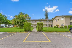 305 Norwich M, West Palm Beach, FL 33417 - Photo 1