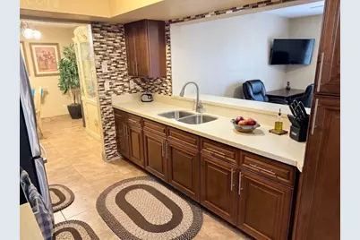 820 SW 49th Terrace, Margate, FL 33068 - Photo 2