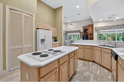 6243 NW 23rd Way, Boca Raton, FL 33496 - Photo 16