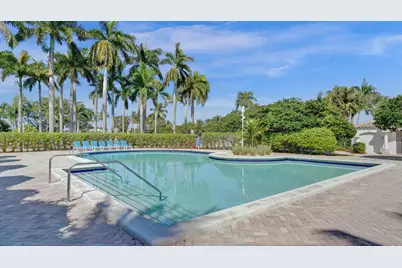 17082 NW 22nd Street, Pembroke Pines, FL 33028 - Photo 32