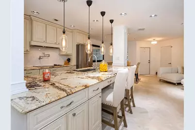 17082 NW 22nd Street, Pembroke Pines, FL 33028 - Photo 4