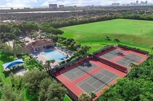 1115 Papaya St, Hollywood, FL 33019 - Photo 52