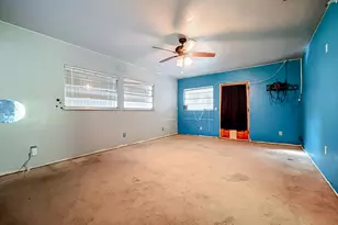 2930 Middle Rd, Fort Pierce, FL 34981 - Photo 14