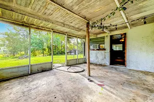 2930 Middle Rd, Fort Pierce, FL 34981 - Photo 18