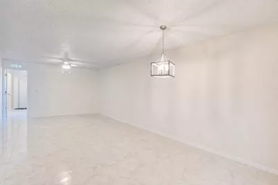 2825 SW 22nd Avenue #Apt 107, Delray Beach, FL 33445 - Photo 2
