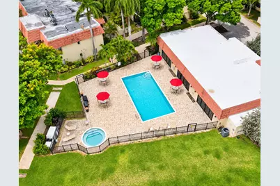 138 S Cypress Road #218, Pompano Beach, FL 33060 - Photo 30