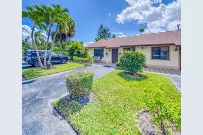 815 Andrew Redding Road #201, Lantana, FL 33462 - Photo 12