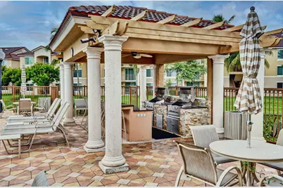 417 Villa Circle, Boynton Beach, FL 33435 - Photo 50