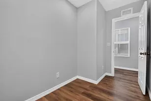 639 6th St, West Palm Beach, FL 33401 - Photo 8