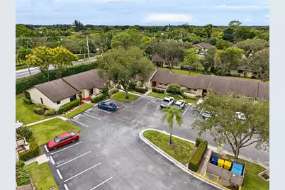 13 Bay Cedar Court, Royal Palm Beach, FL 33411 - Photo 4