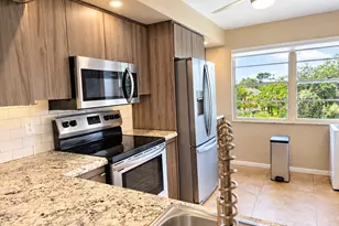 2301 Lucaya Ln, Coconut Creek, FL 33066 - Photo 10