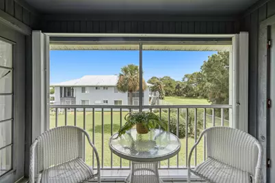 105 SE Village Drive, Port Saint Lucie, FL 34952 - Photo 32