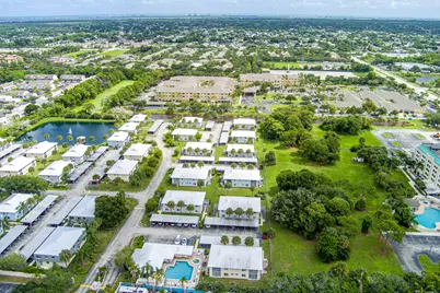 105 SE Village Drive, Port Saint Lucie, FL 34952 - Photo 40