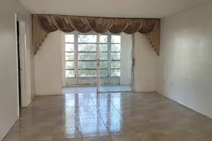 2951 Sunrise Lakes Dr E, Sunrise, FL 33322 - Photo 12