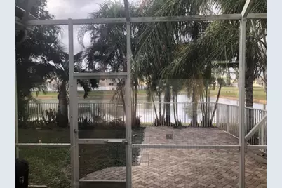 147 Kensington Way, Royal Palm Beach, FL 33414 - Photo 2