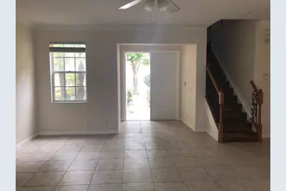 147 Kensington Way, Royal Palm Beach, FL 33414 - Photo 4
