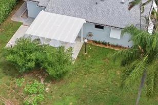 2460 SW 15th St, Fort Lauderdale, FL 33312 - Photo 42