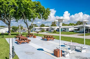 2525 W Golf Blvd, Pompano Beach, FL 33064 - Photo 34