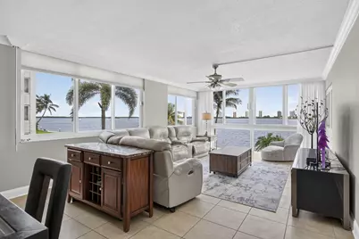 301 Lake Shore Drive #201, Lake Park, FL 33403 - Photo 6