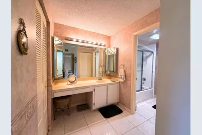 8410 Casa Del Lago #E, Boca Raton, FL 33433 - Photo 22