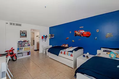 3475 N Country Club Drive #807, Aventura, FL 33180 - Photo 14