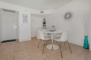 3475 N Country Club Dr, Aventura, FL 33180 - Photo 6
