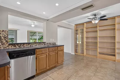 1010 NW 72nd Terrace, Margate, FL 33063 - Photo 6