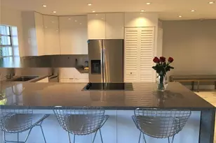 750 Michigan Ave, Miami Beach, FL 33139 - Photo 1