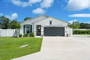5504 Deleon Ave, Fort Pierce, FL 34951 - Photo 4