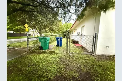 19031 NW 12th Avenue, Miami Gardens, FL 33169 - Photo 8
